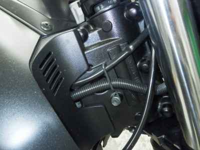 Suzuki GSR400 2016