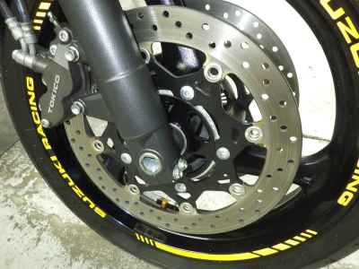 Suzuki GSR400 2016
