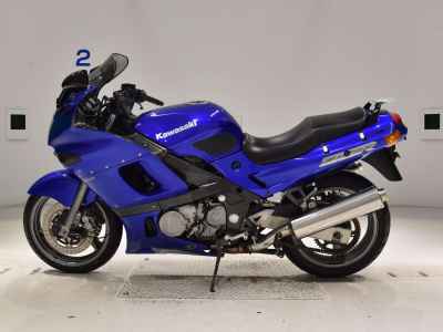 Kawasaki ZZR600 2023