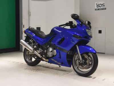 Kawasaki ZZR600 2023