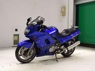 Kawasaki ZZR600 2023