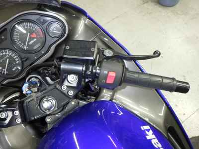 Kawasaki ZZR600 2023