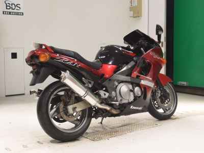 Kawasaki ZZR400 2003