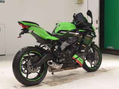 Kawasaki Ninja ZX-25R 2021