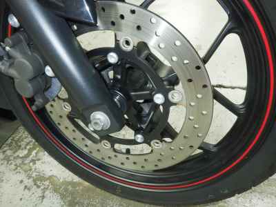 Yamaha YZF-R25 2015