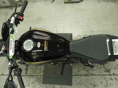 Yamaha XSR700 2025