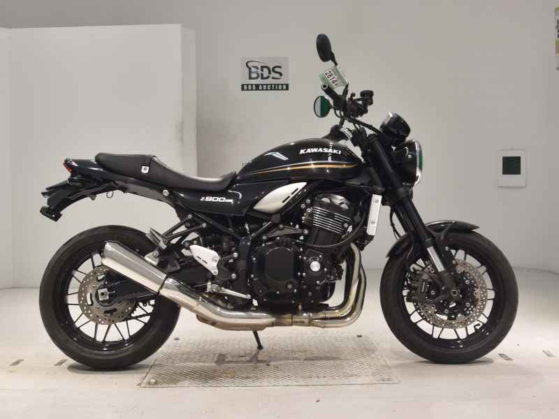 Kawasaki Z900RS 2017