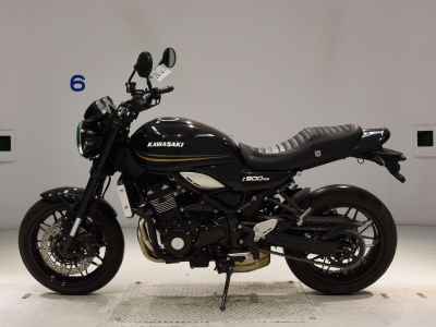 Kawasaki Z900RS 2017