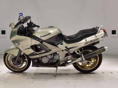 Kawasaki ZZR400 1999