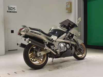 Kawasaki ZZR400 1999