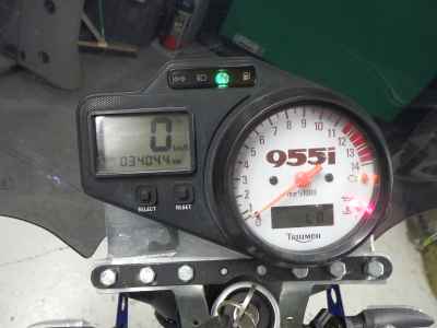 Triumph Speed Triple 955I 2005