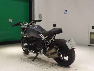 BMW R nineT Pure 2021