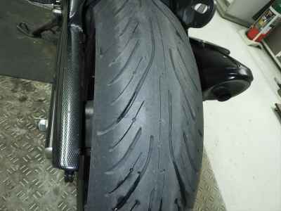 Suzuki Gladius SFV400 2012