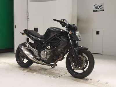 Suzuki Gladius SFV400 2012