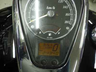 Suzuki Intruder 400 Classic 2011