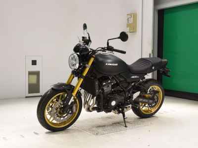 Kawasaki Z900RS SE 2025