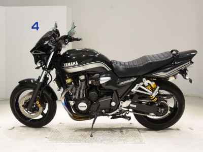 Yamaha XJR1300 2016