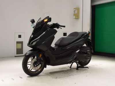 Honda Forza 2023