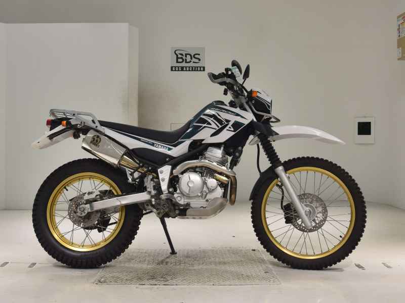 Yamaha Serow XT250 2016