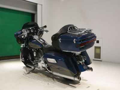 Harley-Davidson FLHTCUSE1800 CVO 2009