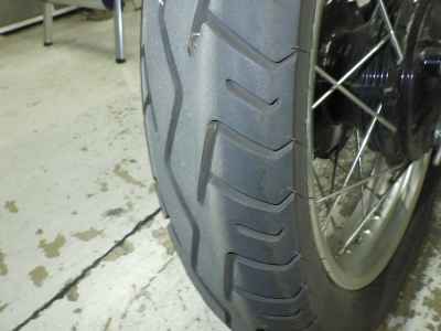 Yamaha SR400 2021