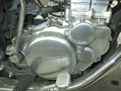 Yamaha SR400 2021