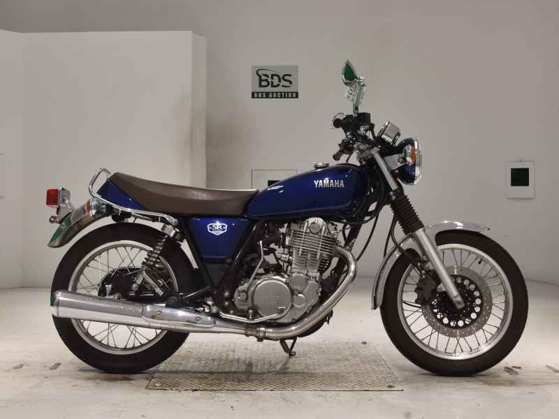 Yamaha SR400 2021