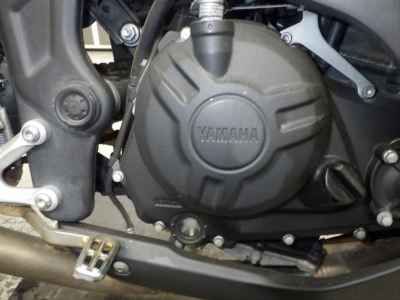 Yamaha YZF-R25 2015