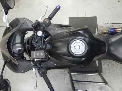 Yamaha YZF-R25 2015