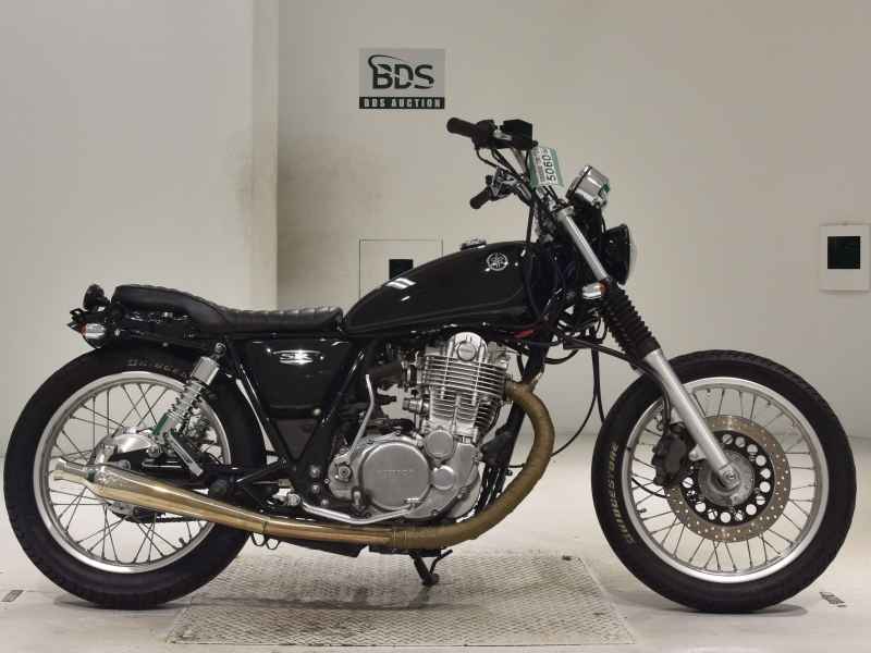 Yamaha SR400 2017