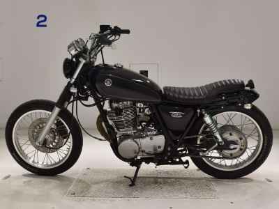 Yamaha SR400 2017