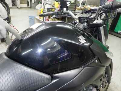 Suzuki GSR400 2009