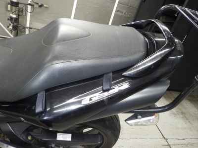 Suzuki GSR400 2009