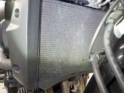 Suzuki GSR400 2009