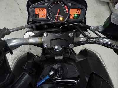 Suzuki GSR400 2009