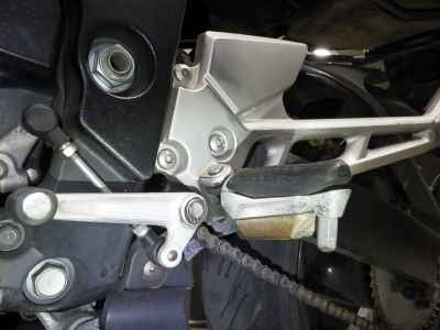 Suzuki GSR400 2009