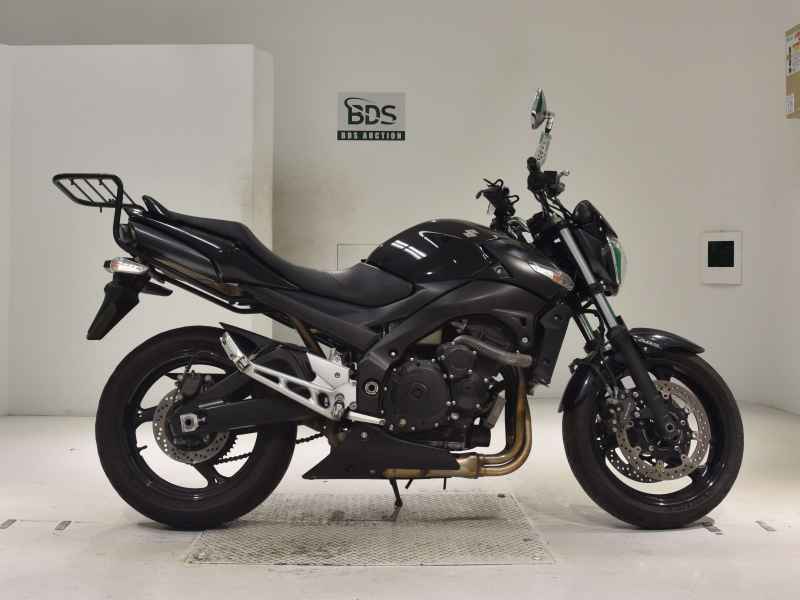 Suzuki GSR400 2009