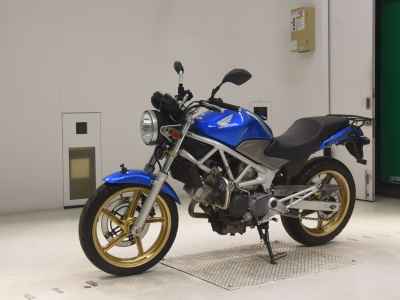 Honda VTR250 2011