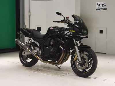 Yamaha FZ400 1997