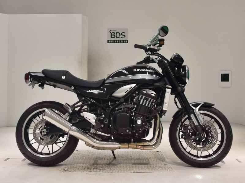 Kawasaki Z900RS 2021