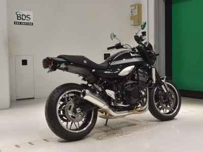 Kawasaki Z900RS 2021