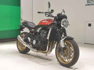 Kawasaki Z900RS 2022