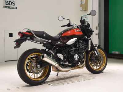 Kawasaki Z900RS 2022