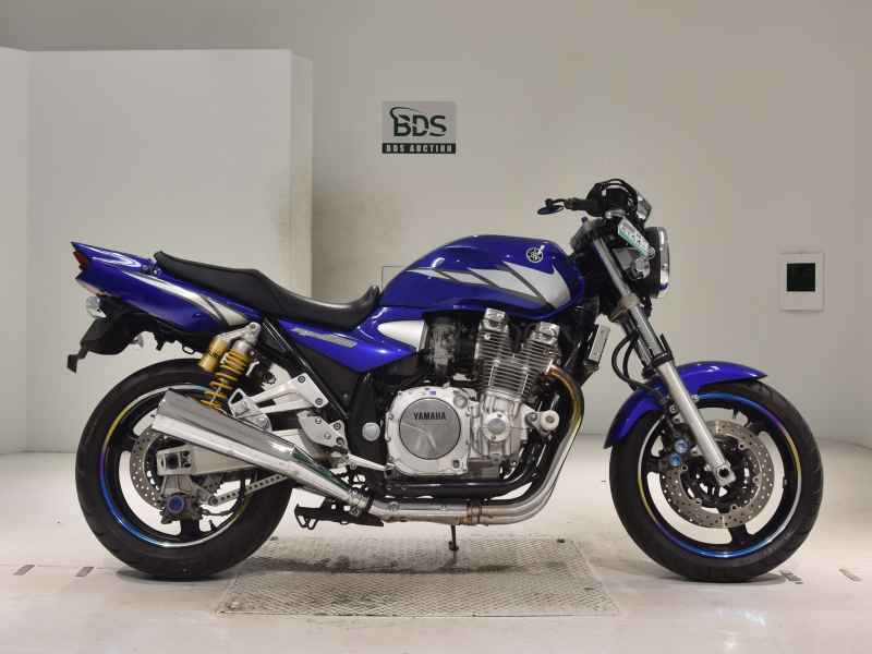 Yamaha XJR1300 2005