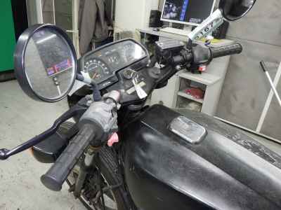 Kawasaki Z400FX 2023