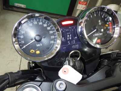 Kawasaki Z900RS 2023