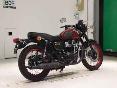 Kawasaki W800 2012