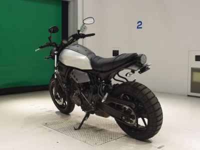 Yamaha XSR700 2018