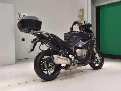 BMW S1000XR 2019