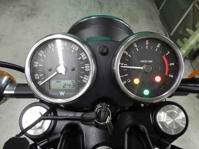 Kawasaki W800 2022